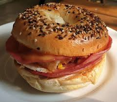 Mas Bagel Smoke Beef and Egg