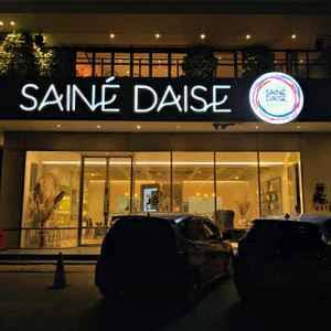 Sainé Daise Bistro Gyudon