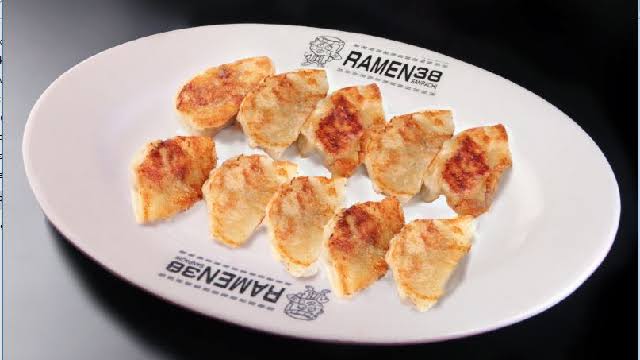 Ramen 38 Gyoza