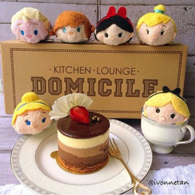 Domicile Kitchen & Lounge